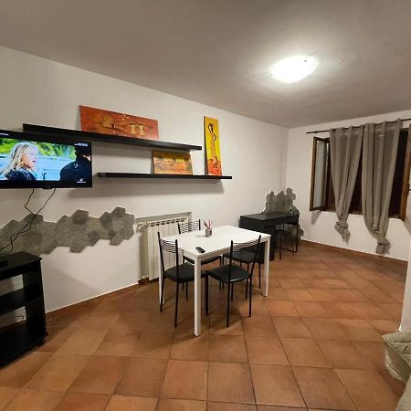 Apartamento Ground Floor Studio - Monolocale Max 2 Ospiti - Fiumicino Aeroporto E Fiera - Self Check-In Exterior foto