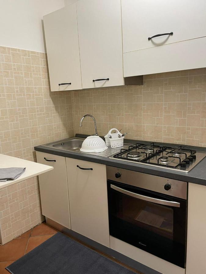 Apartamento Ground Floor Studio - Monolocale Max 2 Ospiti - Fiumicino Aeroporto E Fiera - Self Check-In Exterior foto